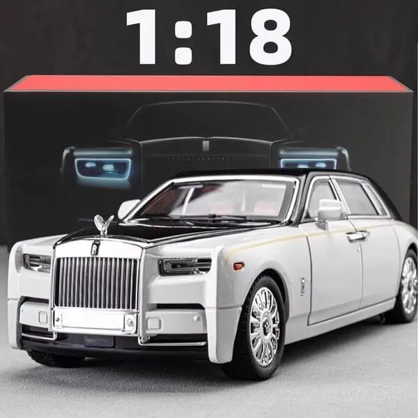 1:18 Scale Rolls Royce Phantom Diecast Car Model - Image 2